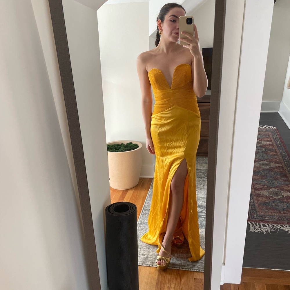 Lovers + Friends Eloa Gown Maxi Dress in Gold Yellow Sz XS